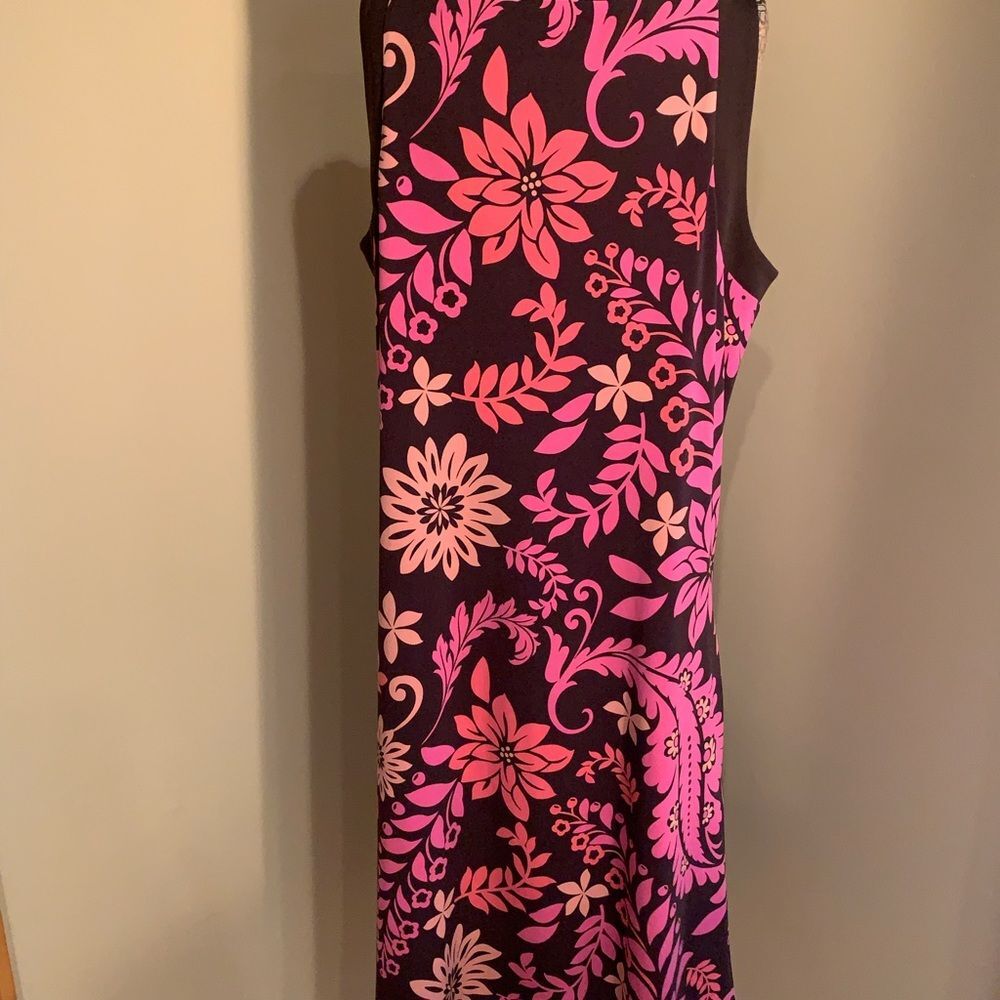 Dress - Picture 5 of 11